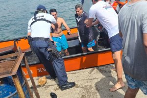 Autoridad Marítima de Los Vilos efectuó rescate de 8 personas desde embarcación deportiva