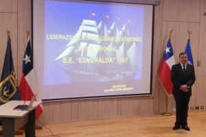 Guarnición Naval y Gobernación Marítima de Valdivia dieron término al Mes del Mar con actividad académica