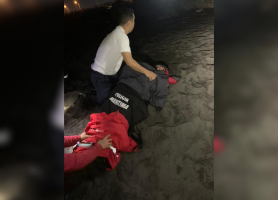 Policía Marítima rescata a persona en peligro de inmersión en playa Maule de Coronel