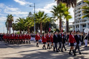 Casi tres mil escolares rindieron homenaje a las Glorias Navales en Viña del Mar