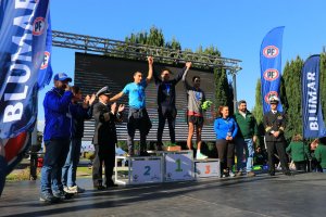 Dos mil deportistas de diversos lugares del país participaron en la Corrida Familiar Glorias Navales en Talcahuano