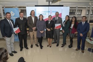 Armada de Chile y Know Hub Chile lanzan libro sobre innovación dual