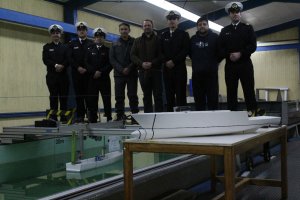 Oficiales de la Armada cursan Magíster en Ingeniería Naval y Oceánica en la Universidad Austral