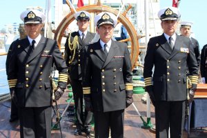 Capitán de Navío Mauricio Arenas asume el mando del Buque Escuela "Esmeralda"