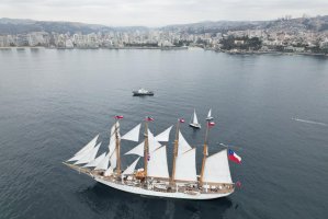 Buque Escuela “Esmeralda” retoma sus viajes de instrucción